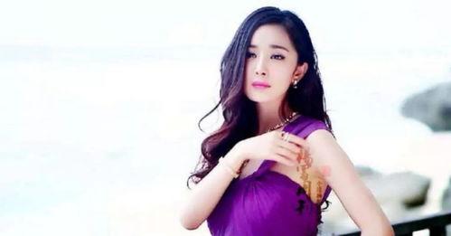 娱乐圈最新的吃瓜恋情事件,当红明星甜蜜牵手，恋情细节引发热议